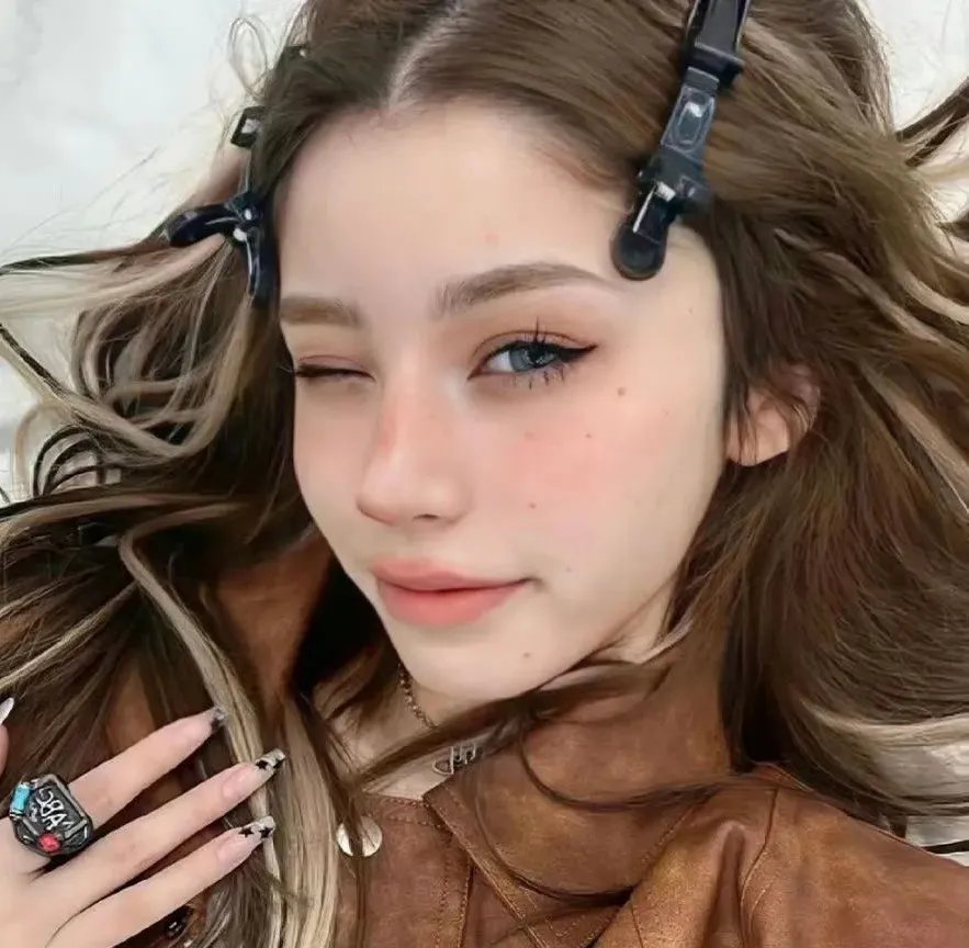 拿着手术刀的猎人