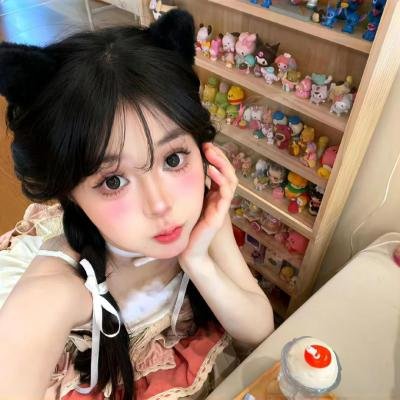 在他的阴影下